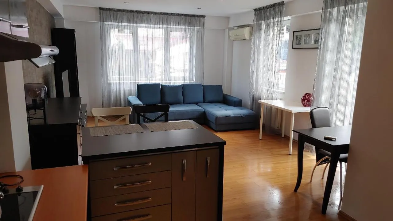 Lemonhouse 2 Apartment Bucharest